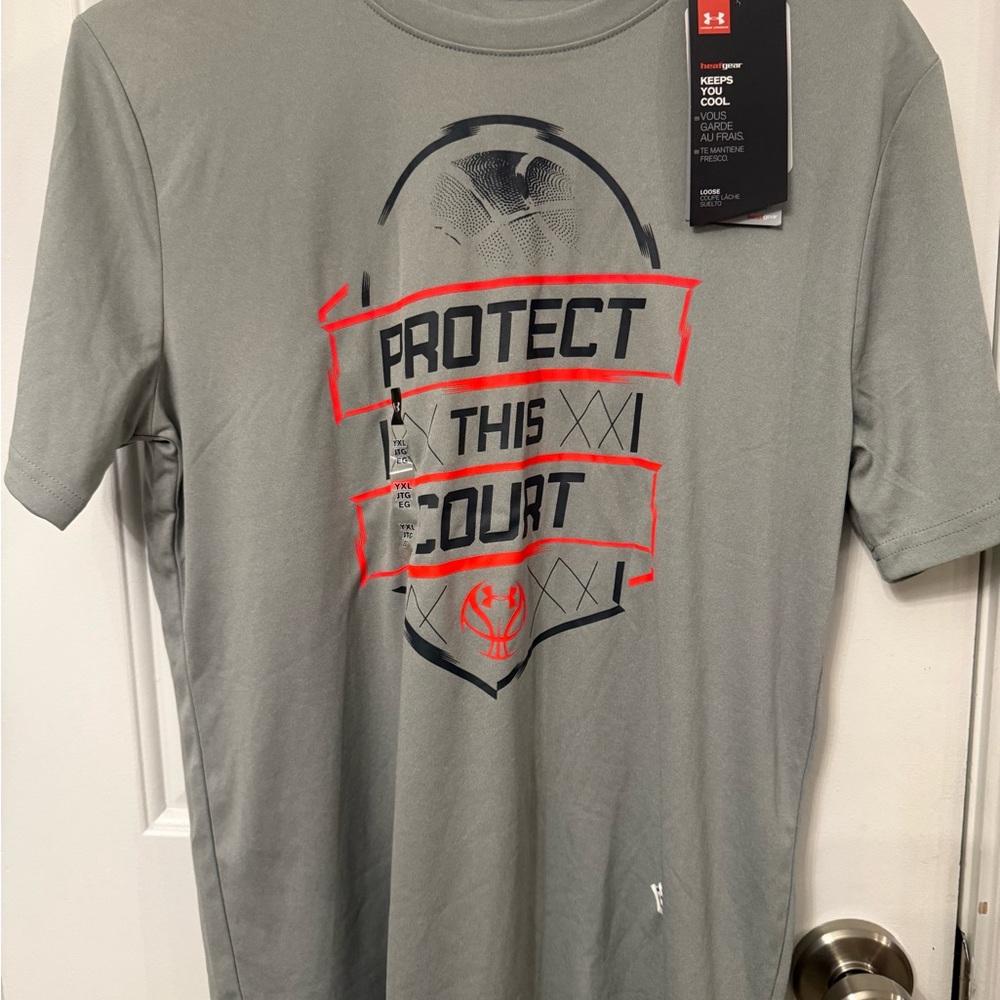 Under Armour Gray Heat Gear Boy’s Tee